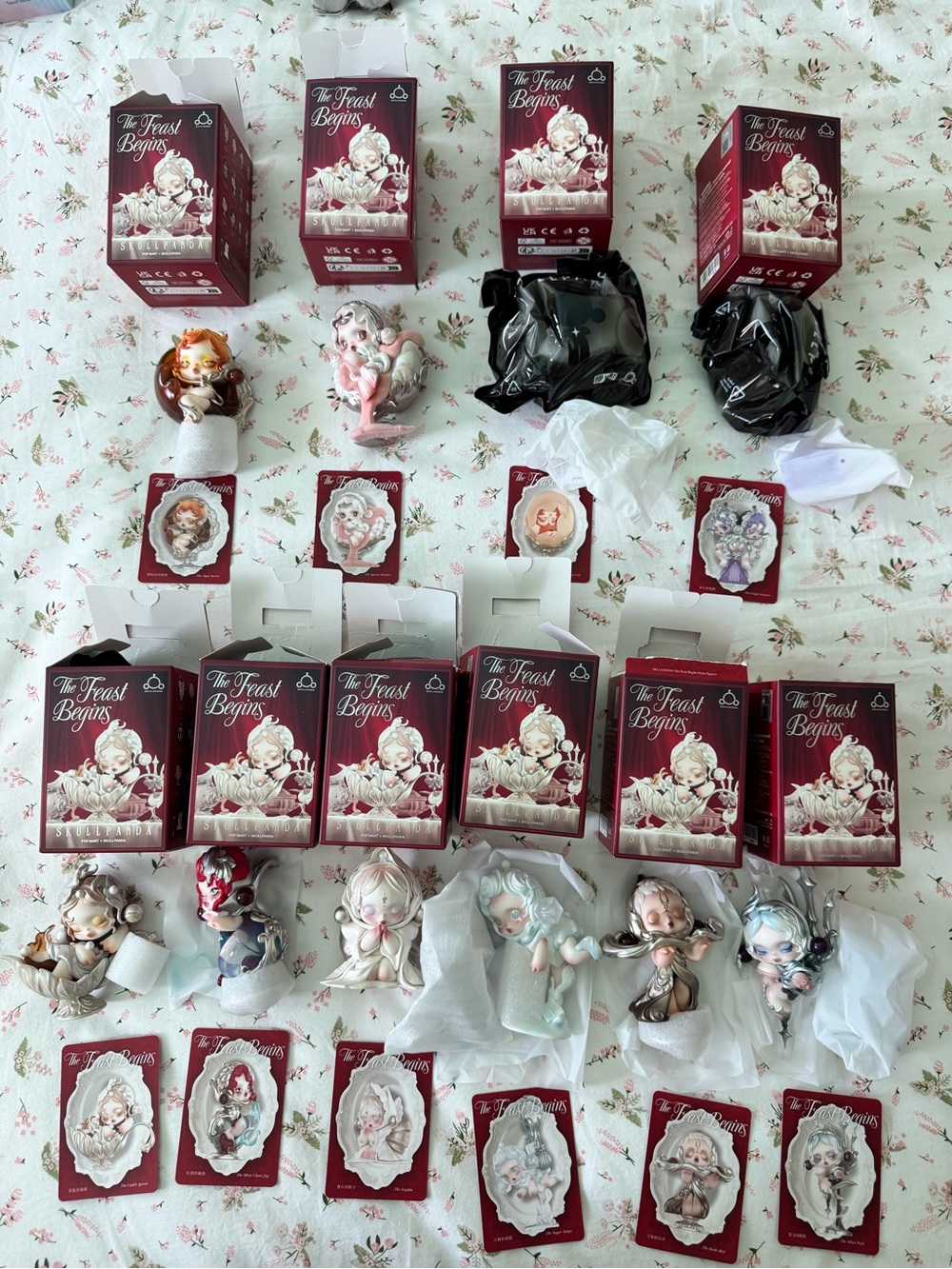 The Feast Begins Collectible Figurine - White & Pink Decorative Kids Toy